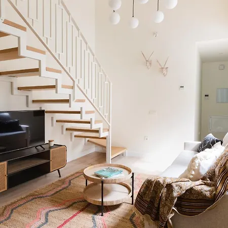 Atenea Apartment *
